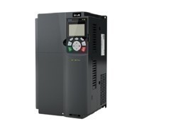 Cáp cung cấp giữa bộ khởi động mềm Siemens và động cơ có cần che chắn không