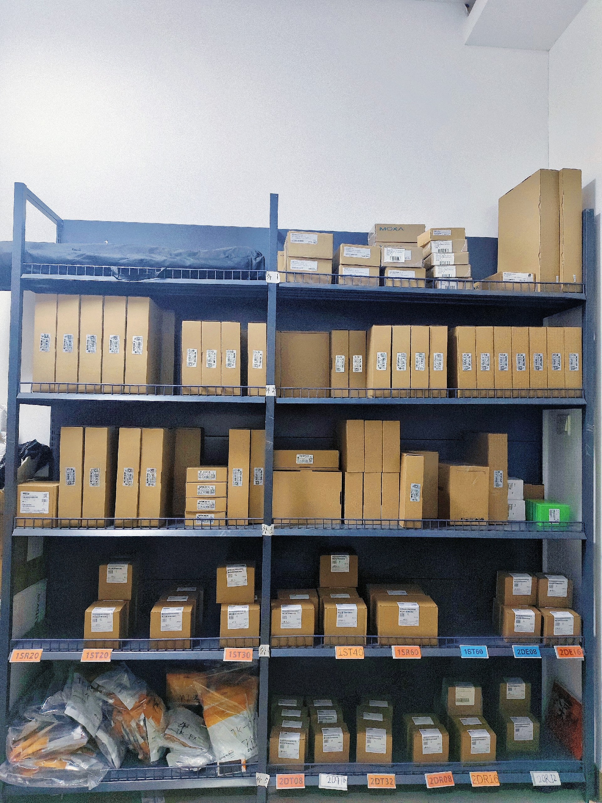 Bước vào công nghệ Bắc Kinh Zhongping: Trải nghiệm sự xuất sắc trong dịch vụ tự động hóa công nghiệp8