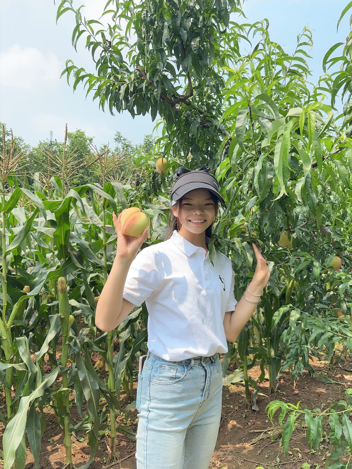 Hoạt động xây dựng đội ngũ Bắc Kinh Trung Bình  ôm lấy thiên nhiên2